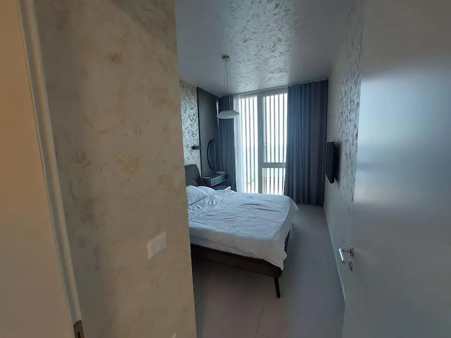 Palase Four C Apartment 243-E Gc Αλβανία